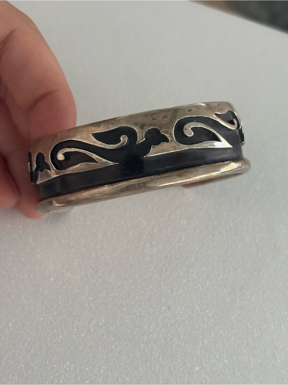 Large Native American Sterling Silver Shadow Box Cuff Bracelet - Picture 2 of 6